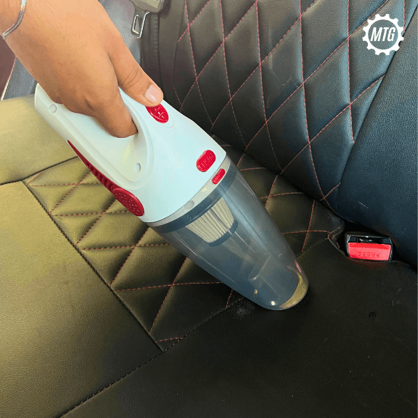 Portable Car Vacuum Cleaner – With Suction Pipe & Accessories
